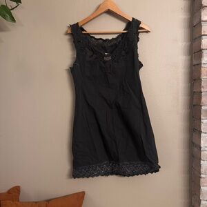 FREE PEOPLE Vintage Sleeveless Lace Dress